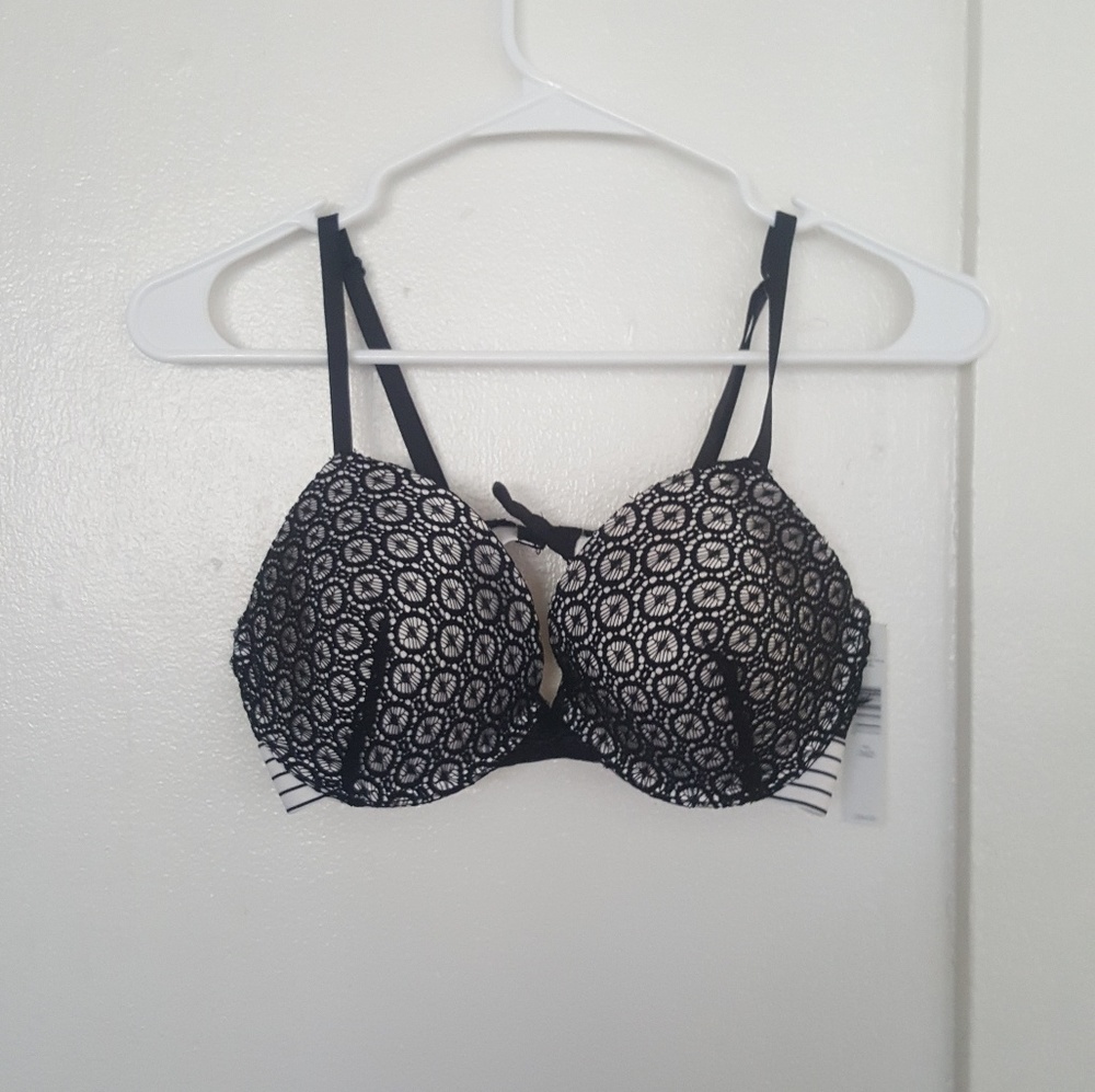 Black and white bra